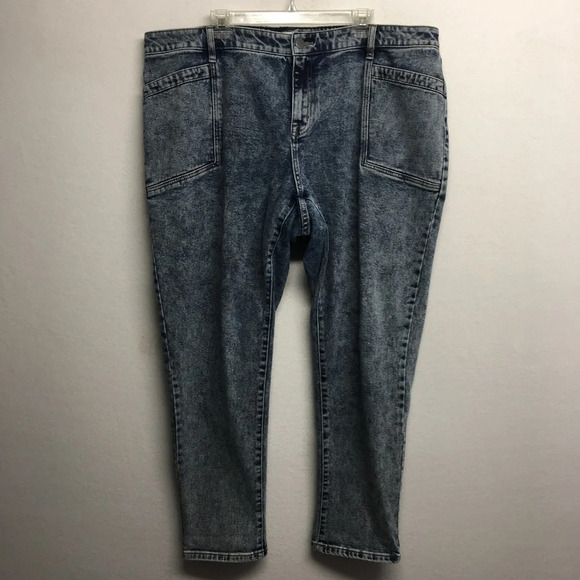 Lane Bryant Blue Ankle & Cropped Jeans - Picture 1 of 7